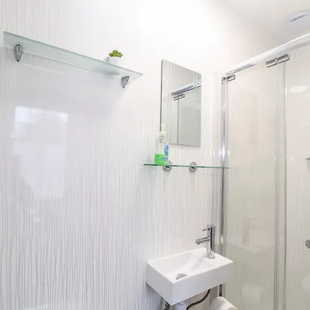 Teylu Apartment