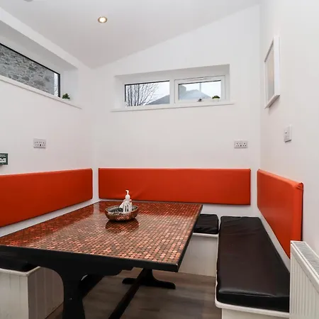 Teylu Apartment *